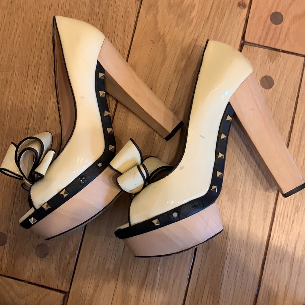 Authentic Valentino Heels